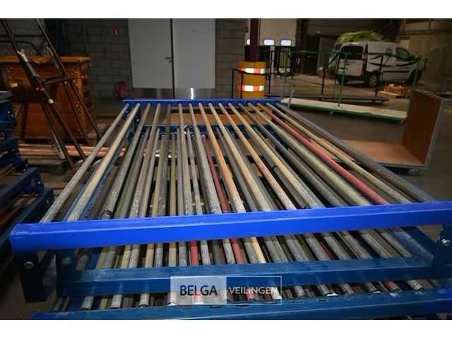 Partij tumbling/turnmatten met onderstellen - afbeelding 4 van  7