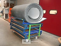 Partij tumbling/turnmatten met onderstellen - afbeelding 5 van  7
