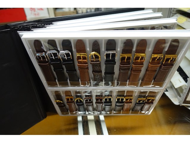 Partij uurwerkbandjes - afbeelding 4 van  16