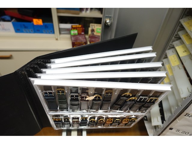 Partij uurwerkbandjes - afbeelding 6 van  16