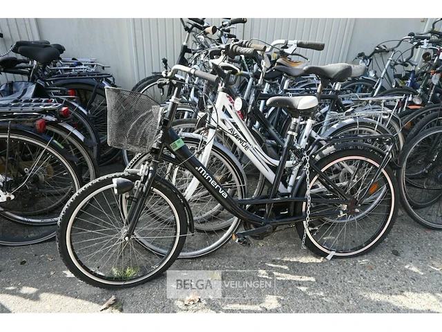 Partij van 10 diverse fietsen - afbeelding 2 van  6