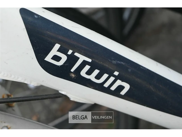 Partij van 10 diverse fietsen - afbeelding 5 van  6
