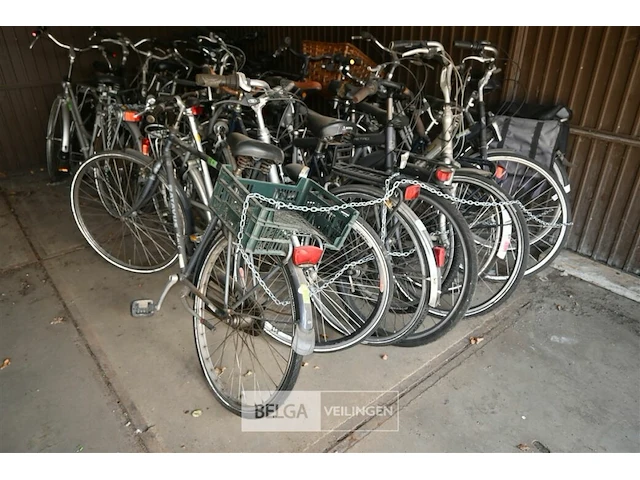 Partij van 10 diverse fietsen - afbeelding 1 van  5
