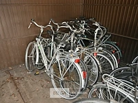 Partij van 10 diverse fietsen - afbeelding 1 van  6