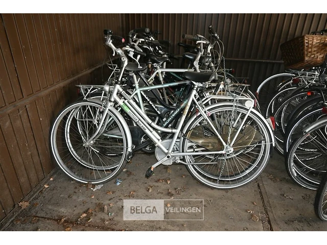 Partij van 10 diverse fietsen - afbeelding 2 van  6