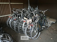 Partij van 10 diverse fietsen - afbeelding 1 van  6