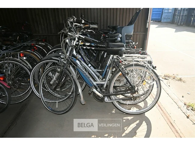 Partij van 10 diverse fietsen - afbeelding 2 van  6