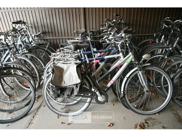 Partij van 10 diverse fietsen - afbeelding 2 van  5