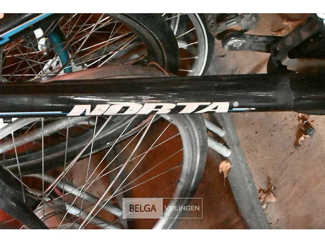 Partij van 10 diverse fietsen - afbeelding 6 van  6