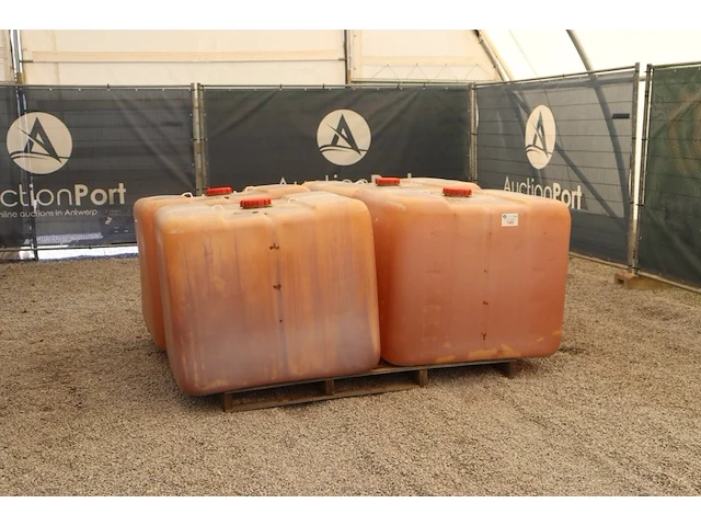 Partij vaten ibc 1000l (marge) - afbeelding 1 van  1