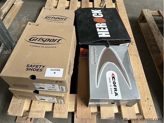 Partij veiligheidsschoenen, (zonder pallet) - afbeelding 1 van  2