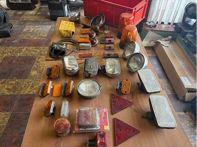 Partij verlichting - car lighting - afbeelding 4 van  6