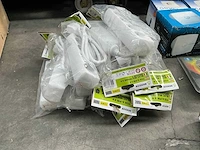 Partij verlichting en verdeeldozen - afbeelding 2 van  8