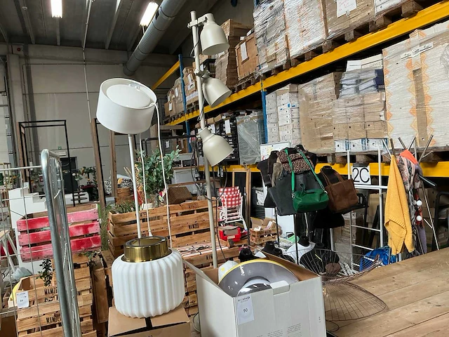 Partij verlichting - afbeelding 1 van  8