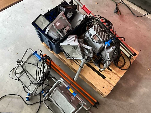 Partij verlichting - afbeelding 2 van  7