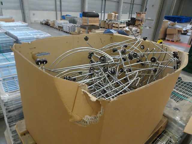 Partij verrijdbare fietsstanden - afbeelding 4 van  5