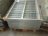 Partij versterkte metalen draadlegborden - afbeelding 2 van  2