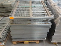 Partij versterkte metalen draadlegborden - afbeelding 2 van  3