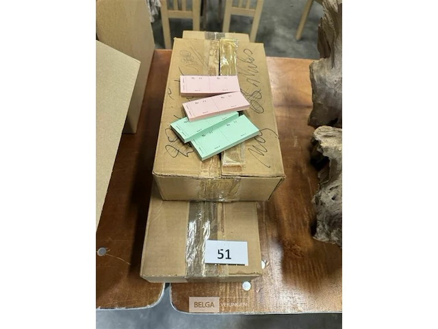 Partij vestiaire nummers 3 dozen - afbeelding 1 van  3