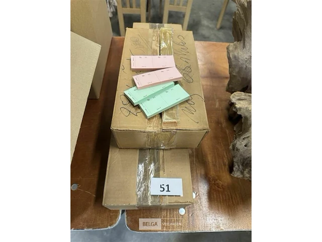 Partij vestiaire nummers 3 dozen - afbeelding 2 van  3