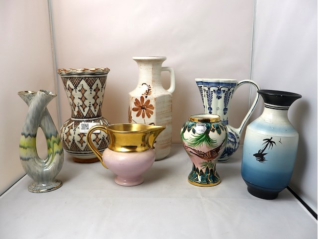 Partij vintage vazen - afbeelding 1 van  4