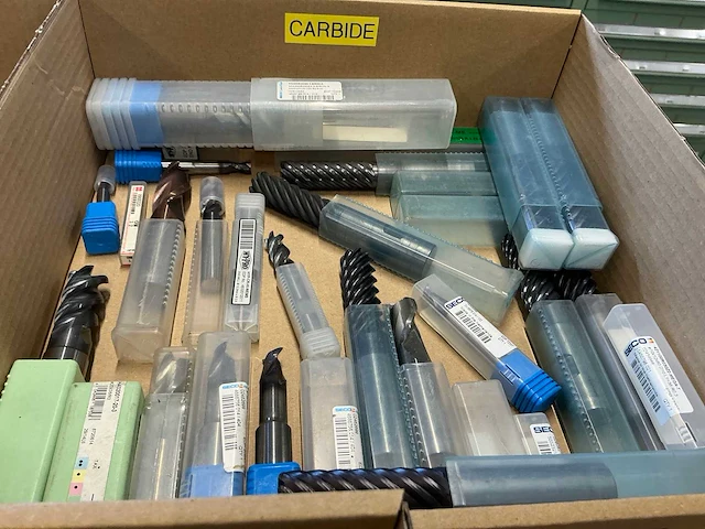 Partij volhardmetalen snijgereedschappen - afbeelding 4 van  9