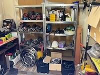 Partij vrachtwagen en opleggeraccessoires - afbeelding 1 van  7