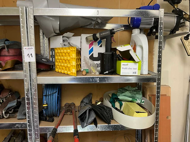 Partij vrachtwagen en opleggeraccessoires - afbeelding 4 van  7