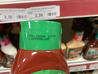 Partij waaronder ketchup - afbeelding 17 van  33