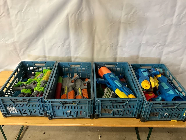 Partij watergeweren - afbeelding 1 van  3