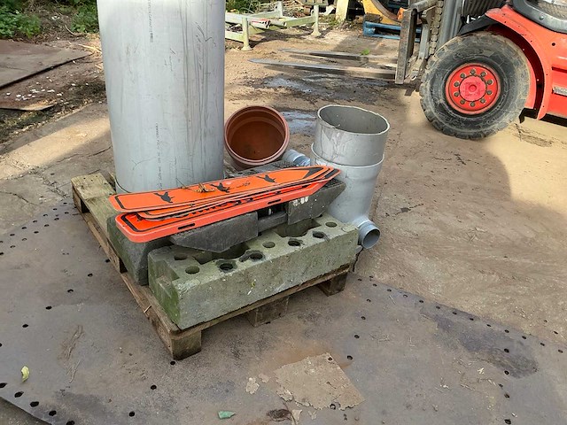 Partij wegmarkeringen - afbeelding 2 van  4