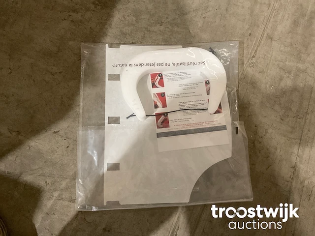 Partij wegwerp gezicht maskers - afbeelding 2 van  3