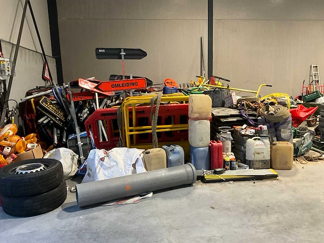 Partij werfgereedschap - afbeelding 35 van  37