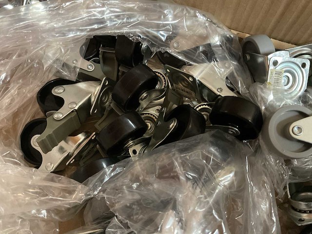 Partij wielen - afbeelding 2 van  8