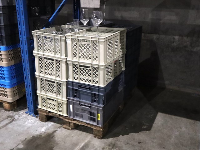 Partij wijn – en chapgne glazen - afbeelding 2 van  5