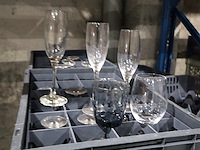 Partij wijn – en chapgne glazen - afbeelding 1 van  2