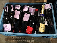 Partij wijn en water - afbeelding 2 van  5