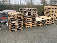 Partij winkelkarren, palletten en tuintafel - afbeelding 3 van  4