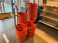 Partij winkelmandjes & karren - afbeelding 2 van  8