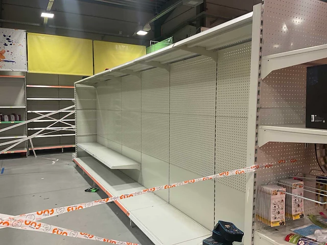 Partij winkelstellingen en winkelinrichting - afbeelding 4 van  6