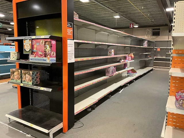Partij winkelstellingen - afbeelding 8 van  56