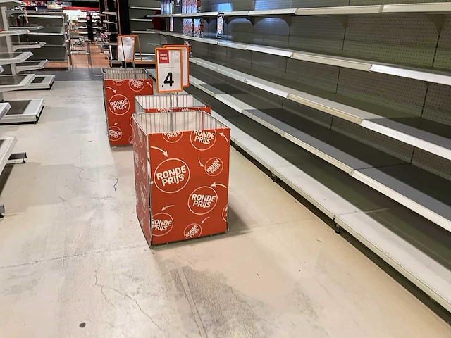 Partij winkelstellingen - afbeelding 31 van  56