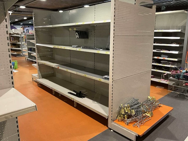 Partij winkelstellingen - afbeelding 39 van  56