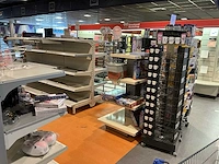 Partij winkelstellingen - afbeelding 44 van  56