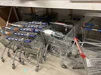 Partij winkelwagens - afbeelding 2 van  2