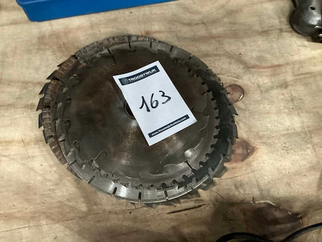 Partij zaagbladen en slijpschijven - afbeelding 2 van  3