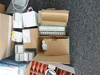 Partij zekeringen en rookmelders - afbeelding 3 van  9