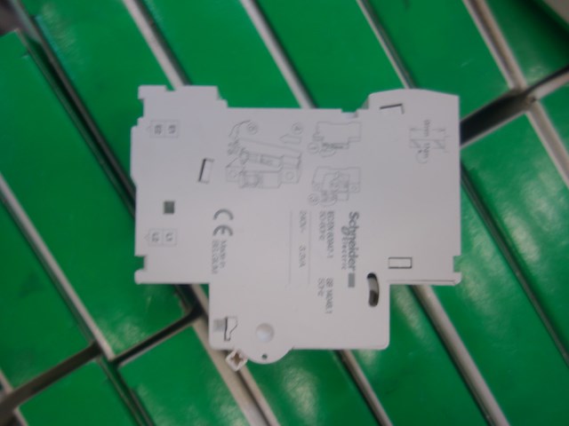 Partij zekeringen schneider - afbeelding 2 van  4