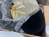 Partijj paardensport toebehoren - afbeelding 1 van  3