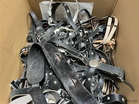 Partijj paardensport toebehoren - afbeelding 2 van  2